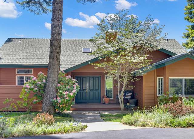 Property at 1279 Lassen View Dr, Lake Almanor, CA 96137, 3 beds, 3 baths