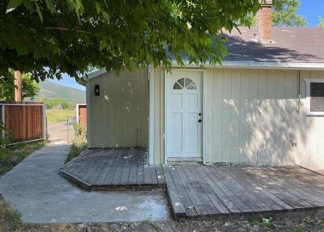 Property at 213 Willow St, Loyalton, CA 96118, 2 beds, 1 bath