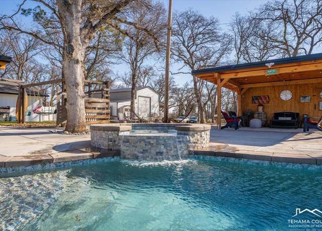 Property at 3970 Via Ventura, Red Bluff, CA 96080, 4 beds, 3 baths