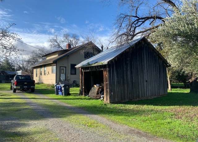 Property at 555 Bayles Ave Unit 535 Bayles Avenue, Red Bluff, CA 96080, 5 beds, 3 baths