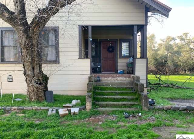 Property at 555 Bayles Ave Unit 535 Bayles, Red Bluff, CA 96080, 3 beds, 2 baths