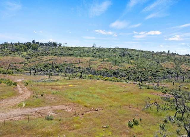 Property at 5200 Villa Fls, Paradise, CA 95969