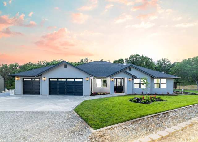 Property at 14765 Molluc Dr, Red Bluff, CA 96080, 3 beds, 2.5 baths