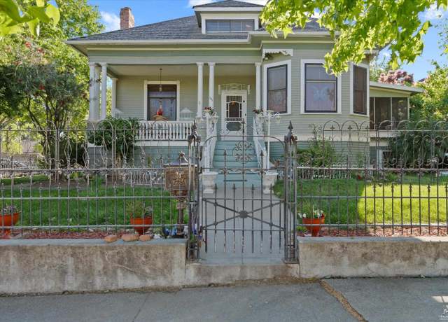 Property at 507 Washington St, Red Bluff, CA 96080, 4 beds, 2.5 baths