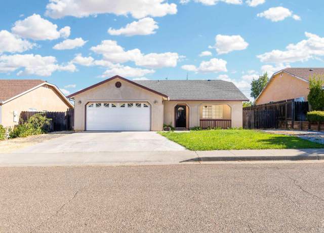 Property at 2125 Gentry Way, Red Bluff, CA 96080, 4 beds, 2 baths