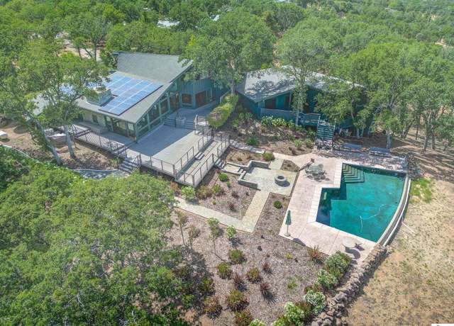 Property at 21760 Wilcox Rd, Red Bluff, CA 96080, 3 beds, 2.5 baths
