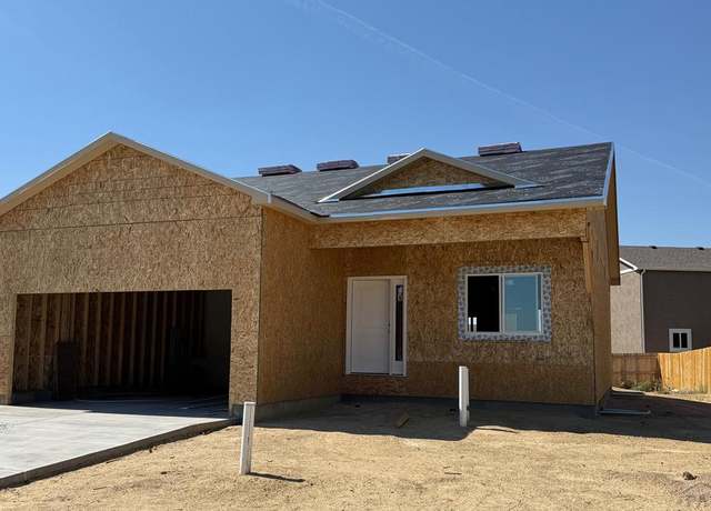 Property at 2314 Starboard Ln, Pueblo, CO 81008, 5 beds, 3 baths