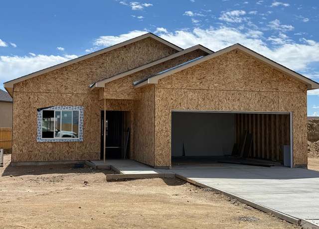 Property at 6220 Sawyer Ridge Dr, Pueblo, CO 81008, 3 beds, 3 baths