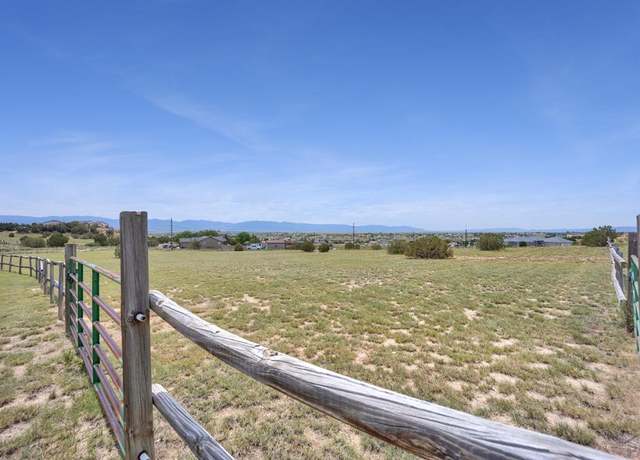 Property at 466 S Siesta Ln, Pueblo West, CO 81007