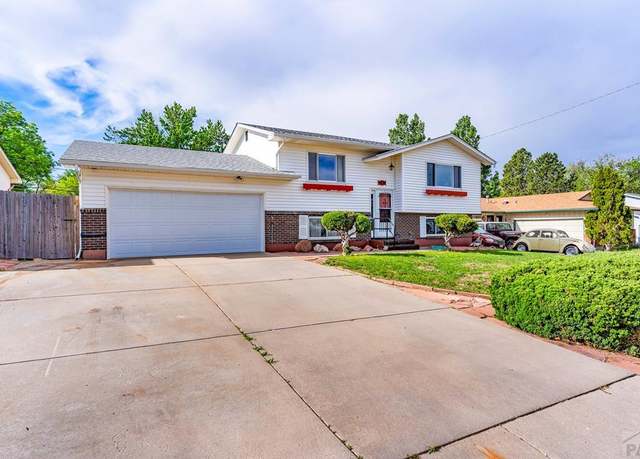 Property at 2024 Comanche Rd, Pueblo, CO 81001, 4 beds, 2 baths