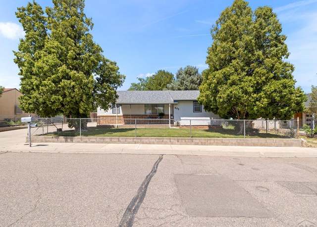 Property at 605 Cherry Ln, Pueblo, CO 81005, 3 beds, 2 baths