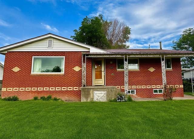 Property at 1517 Bragdon Ave, Pueblo, CO 81004, 4 beds, 2 baths