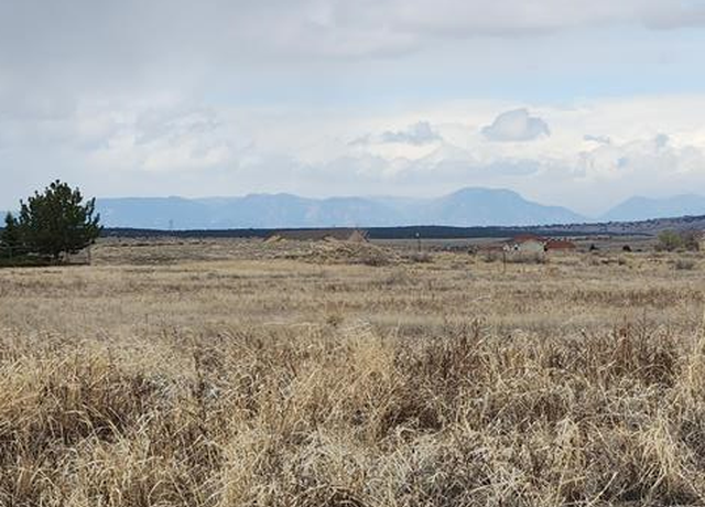 Property at 869 E Platteville Blvd, Pueblo West, CO 81007