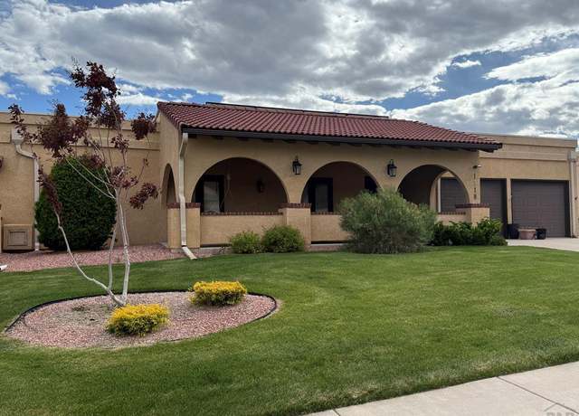 Property at 1318 Paseo Del Norte, Pueblo, CO 81008, 3 beds, 2 baths