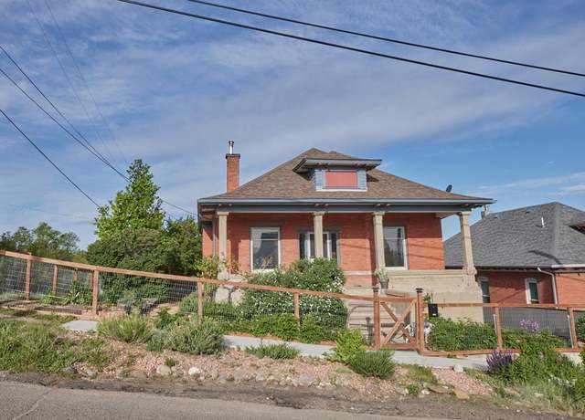 Property at 315 S Oak St, Trinidad, CO 81082, 3 beds, 2 baths