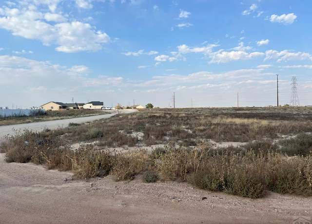 Property at 995 E Kirkwood Dr, Pueblo West, CO 81007