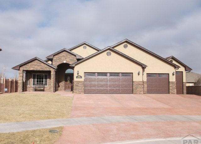 Property at 5513 Bellagio Way, Pueblo, CO 81005, 4 beds, 3 baths
