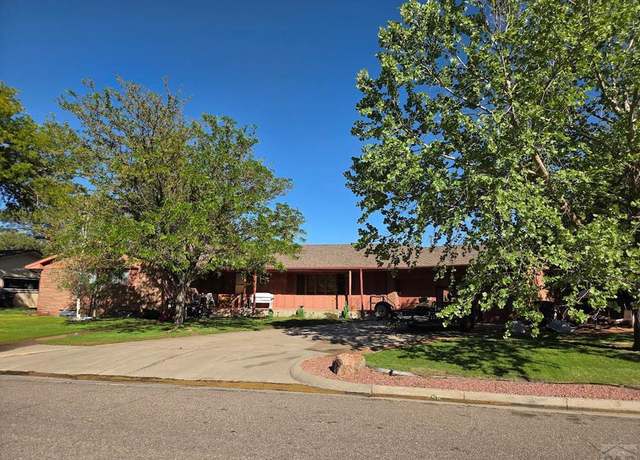 Property at 313 Willow Vly, Lamar, CO 81052, 5 beds, 3 baths