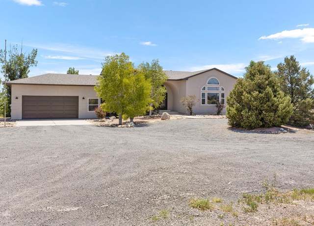 Property at 704 S Chimazo Dr, Pueblo West, CO 81007, 5 beds, 3 baths