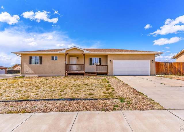 Property at 2030 Chelton Ln, Pueblo, CO 81001, 3 beds, 2 baths