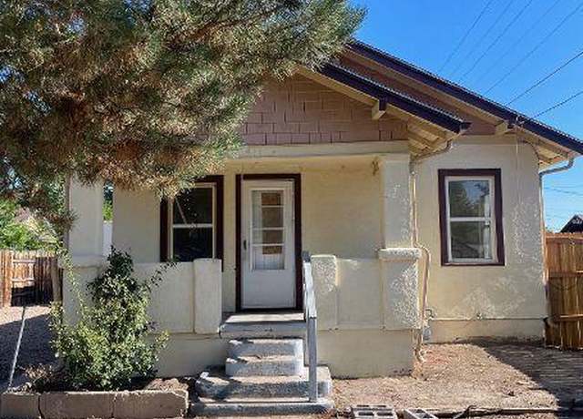 Property at 911 Highland Ave, Pueblo, CO 81004, 3 beds, 1 bath