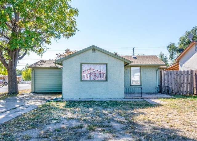 Property at 2120 E 12th St, Pueblo, CO 81001, 3 beds, 1 bath