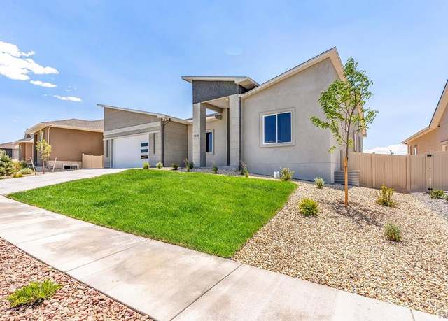 Property at 1910 Cuchara Dr, Pueblo, CO 81001, 5 beds, 4 baths