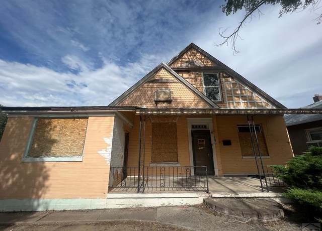 Property at 1032 Lake Ave, Pueblo, CO 81004, 4 beds, 2 baths