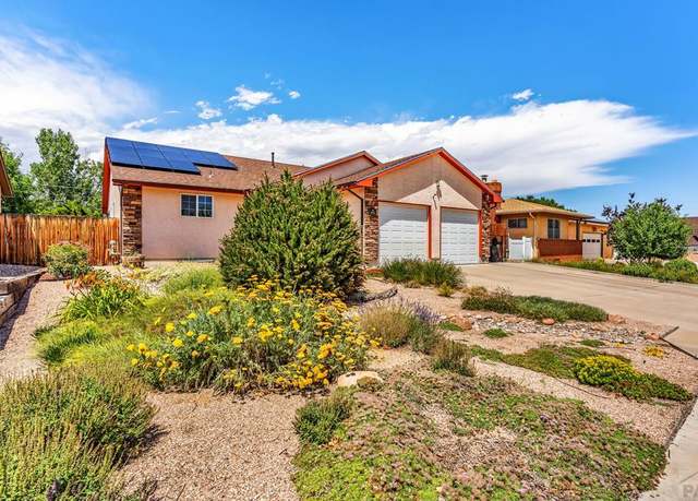 Property at 75 Wheatridge Dr, Pueblo, CO 81005, 4 beds, 3 baths