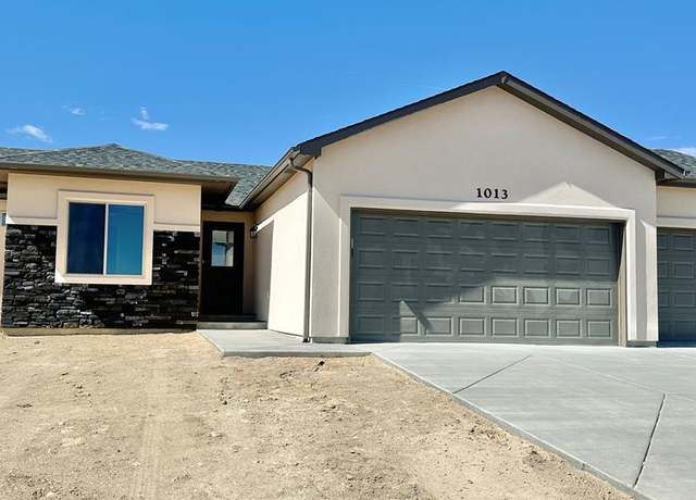 Property at 1013 N Kirkwood Dr, Pueblo West, CO 81007, 4 beds, 4 baths