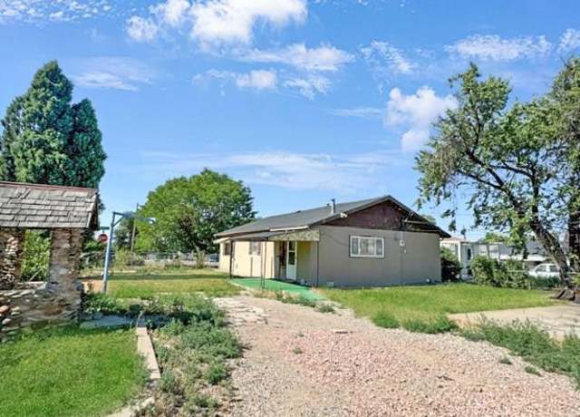 Property at 801 W 18th St, Pueblo, CO 81003, 3 beds, 1 bath