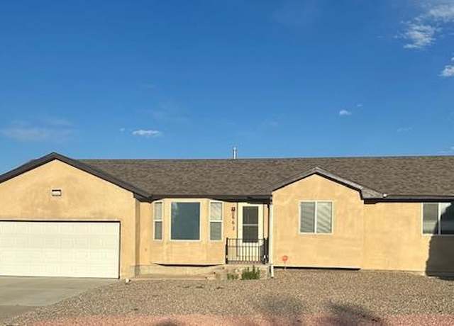 Property at 662 S Bayfield Ave, Pueblo West, CO 81007, 5 beds, 3 baths