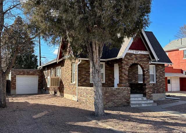 Property at 1035 Lake Ave, Pueblo, CO 81004, 2 beds, 1 bath