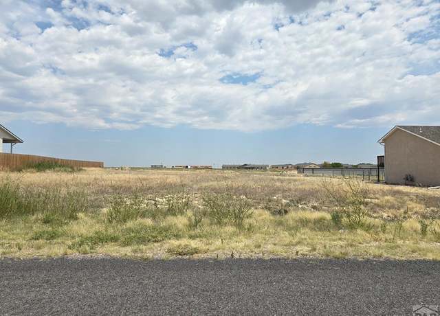 Property at 355 E Stardust Dr, Pueblo, CO 81007