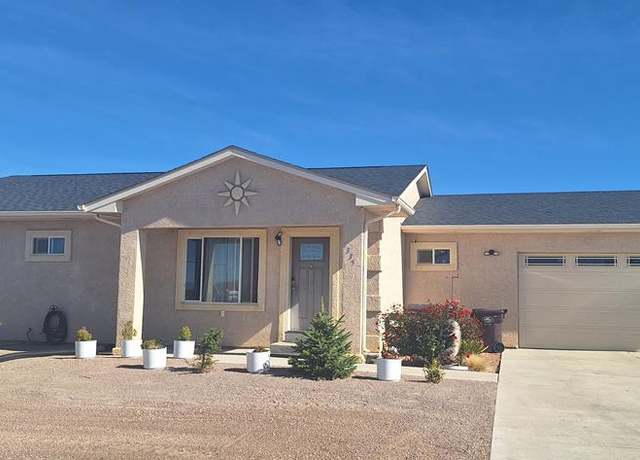 Property at 1335 E Platteville Blvd, Pueblo West, CO 81007, 3 beds, 2 baths