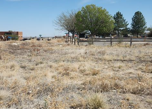 Property at 841 E Clarion Dr, Pueblo West, CO 81007