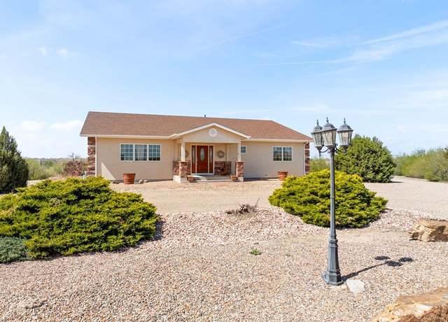 Property at 133 35th Ln, Pueblo, CO 81006, 4 beds, 3 baths