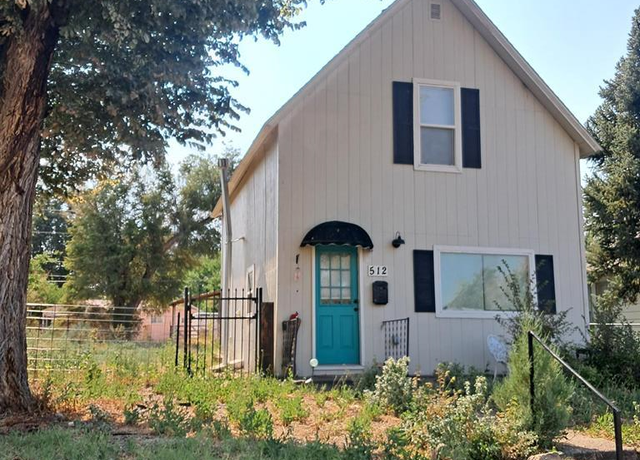 Property at 512 Barnes Ave, La Junta, CO 81050, 2 beds, 1 bath