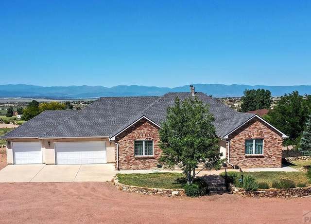 Property at 504 S Meredith Dr, Pueblo West, CO 81007, 4 beds, 5 baths