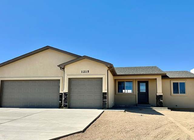 Property at 1215 E Resnik Dr, Pueblo West, CO 81007, 3 beds, 2 baths