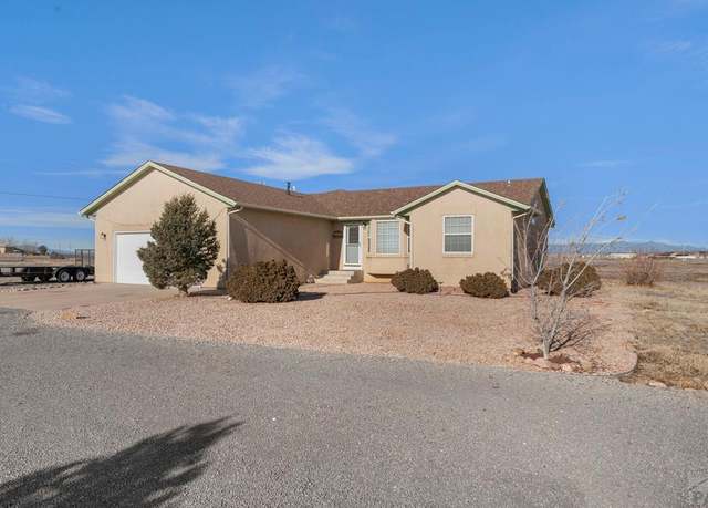 Property at 613 E Earl Dr, Pueblo West, CO 81007, 5 beds, 4 baths