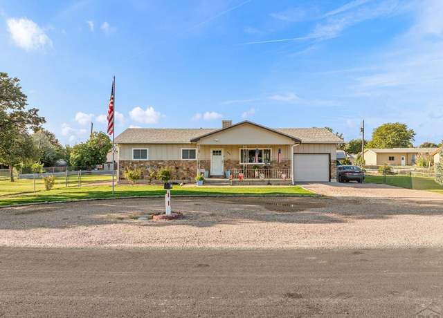 Property at 2036 Riverview Dr, Pueblo, CO 81006, 4 beds, 2 baths
