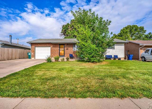 Property at 2039 Vinewood Ln, Pueblo, CO 81005, 5 beds, 2 baths