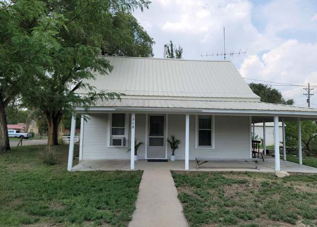Property at 710 W Park St, Lamar, CO 81052, 3 beds, 1 bath