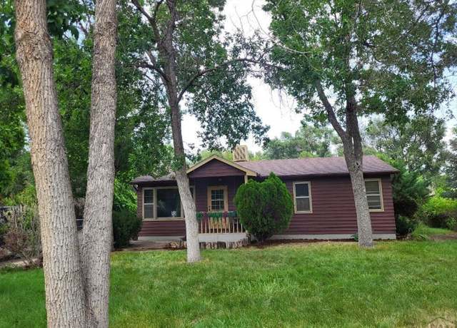 Property at 2233 Daniel Rd, Pueblo, CO 81006, 3 beds, 1 bath