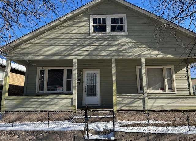 Property at 808 Elm St, Pueblo, CO 81004, 2 beds, 1 bath