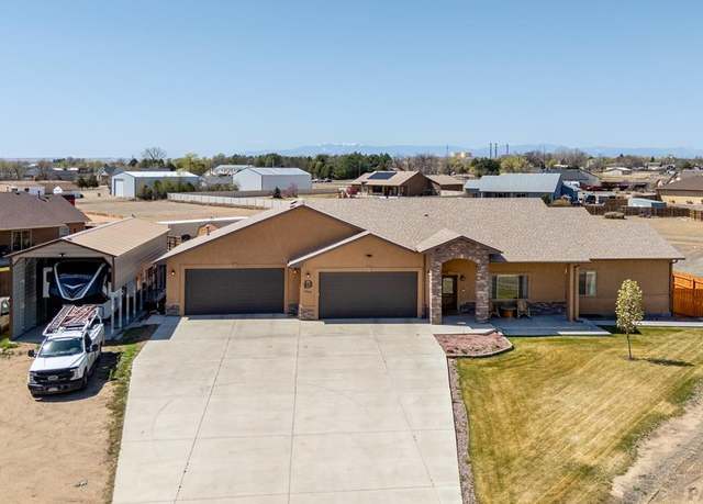 Property at 1557 28th Ln, Pueblo, CO 81006, 5 beds, 3 baths