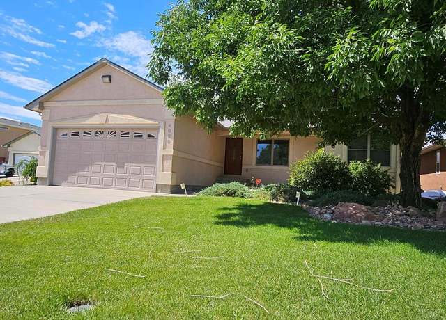 Property at 4899 Warbler Ct, Pueblo, CO 81008, 5 beds, 3 baths