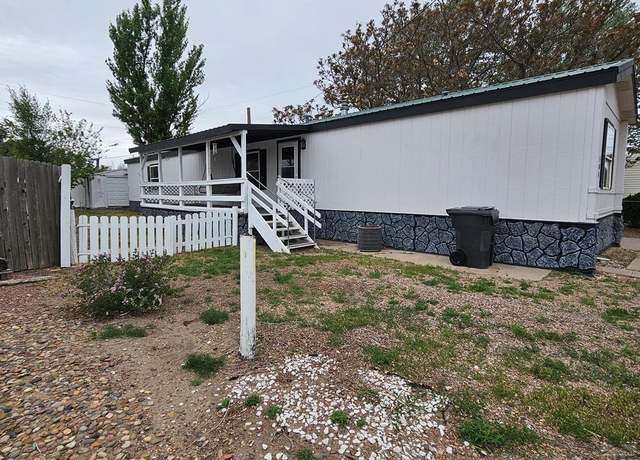 Property at 504 E Cedar St, Lamar, CO 81052, 3 beds, 2 baths