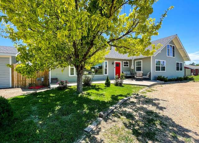 Property at 116 Cottonwood Ln, Rocky Ford, CO 81067, 5 beds, 3 baths